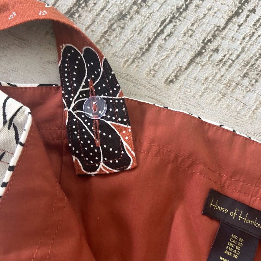 House of Harlow 1960 Floral Jumpsuit in Rust and Black - Picture 6 of 6
